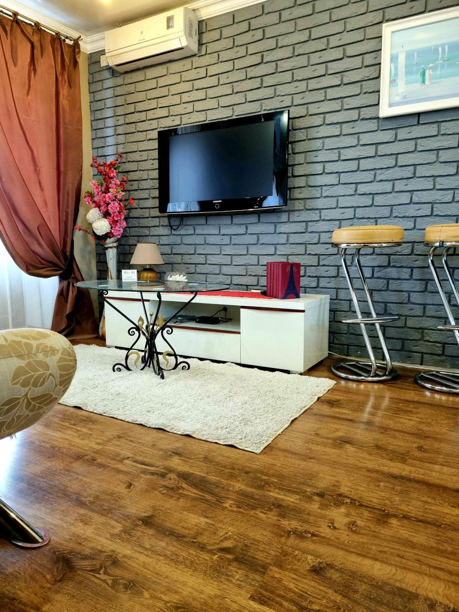 Apartment Voznesenska 25 นิปโปร ภายนอก รูปภาพ